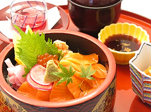 マグロ重