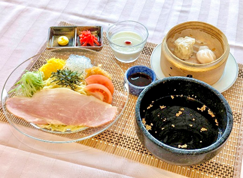 冷やし中華つけ麵