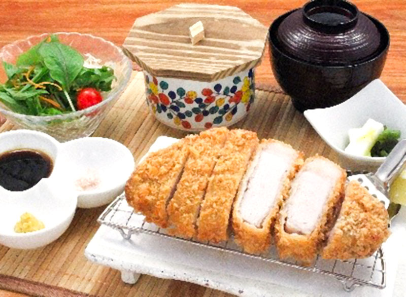 肉厚ロースカツ膳（250ｇ）
