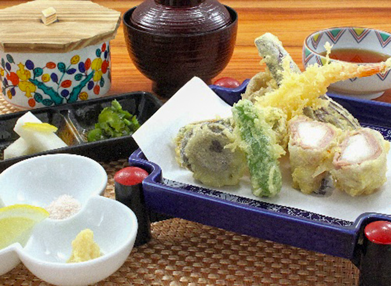 にっこり梨の豚肉巻き野菜天ぷら御膳(宮の森カントリー倶楽部のレストラン)